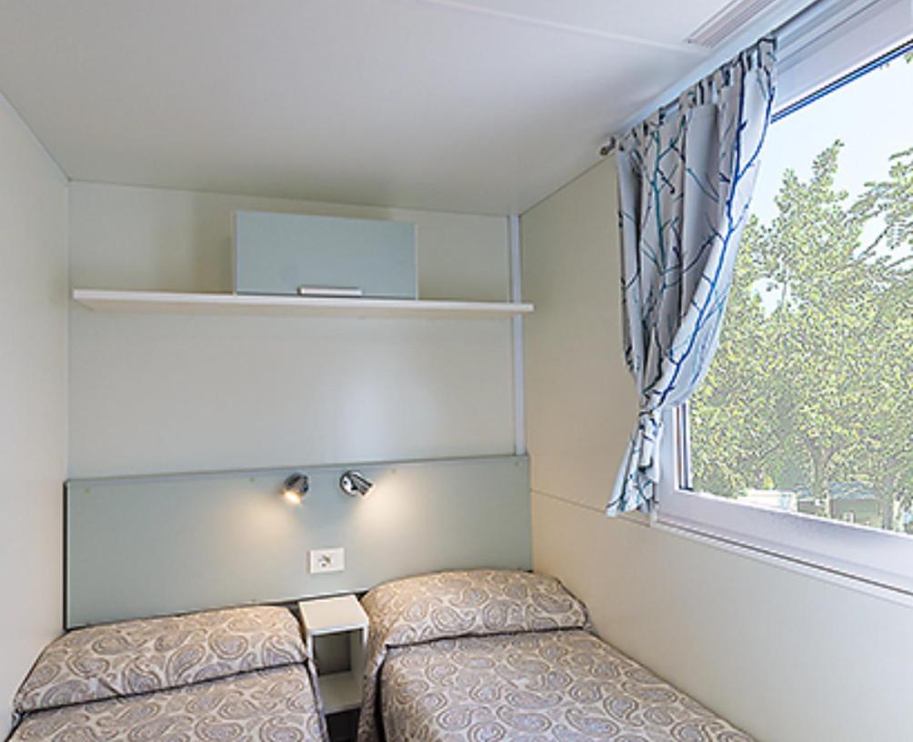 Eurocampingpacengo Hotel Lazise Exterior foto