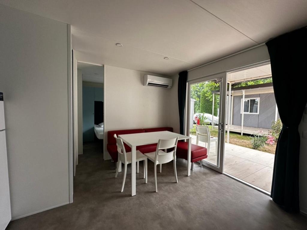 Eurocampingpacengo Hotel Lazise Exterior foto